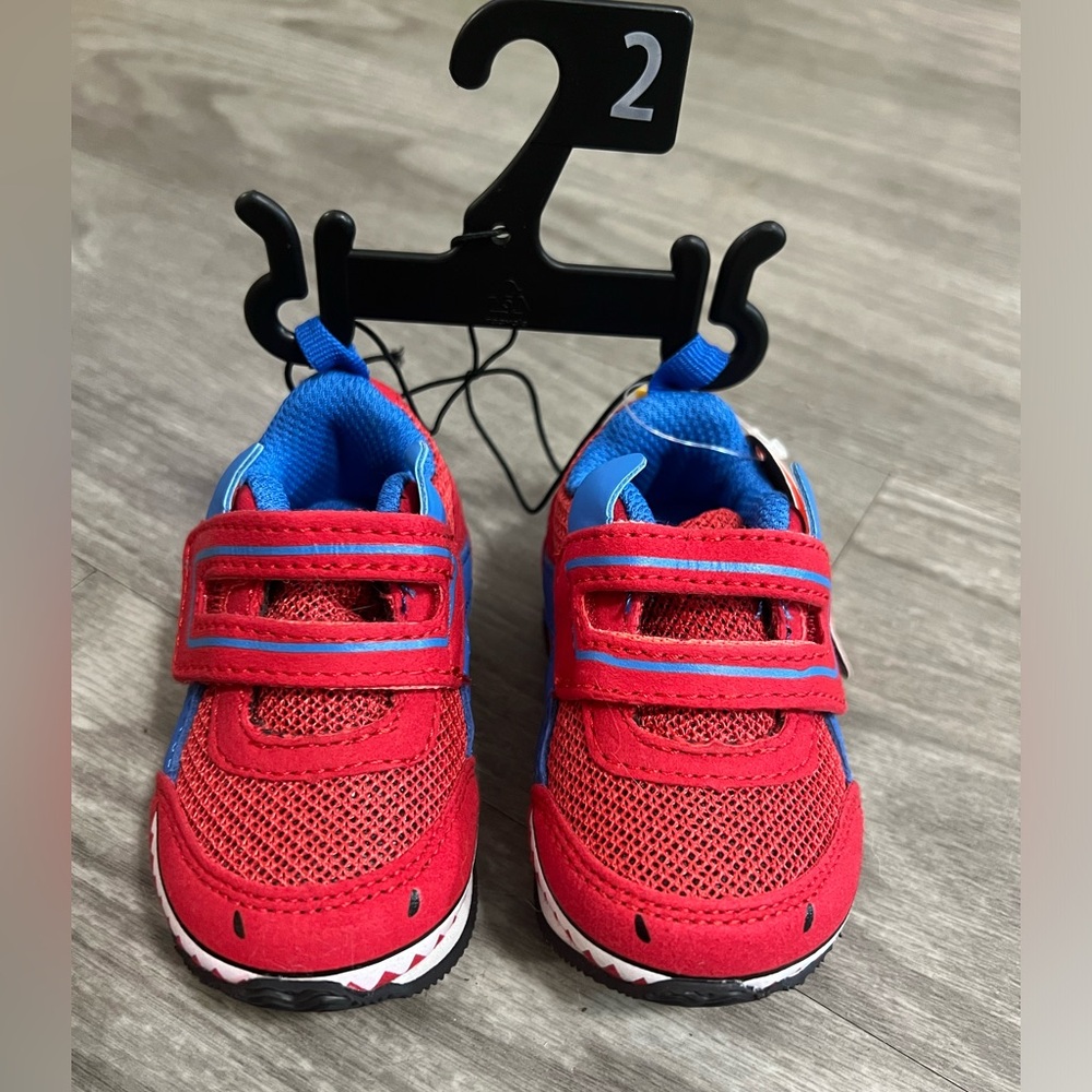 NWT Baby sneaker shoes